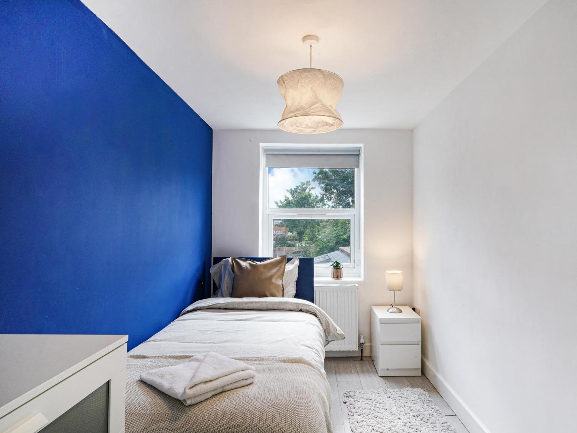Large Home For Contractors & Families - Garden & Amenities London Exterior foto